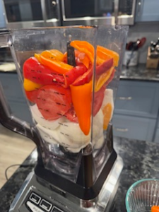 onion tomatoes and peppers in mixter