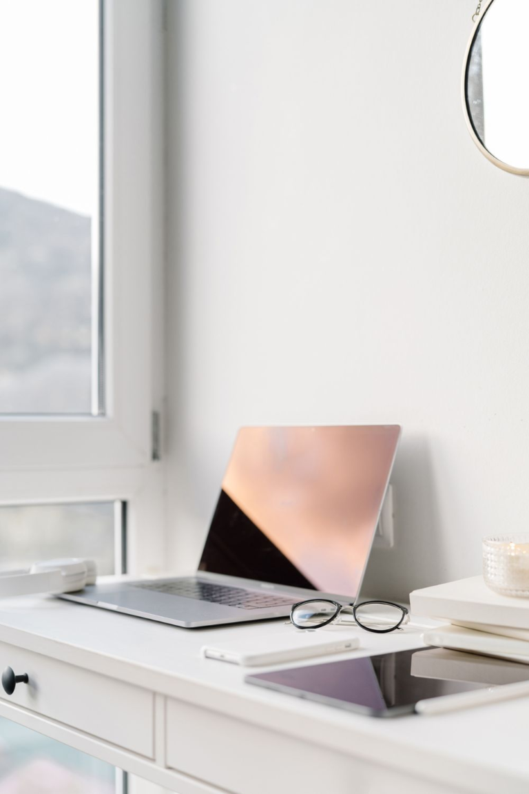 how to set up a blog from scratch without overwhelm
