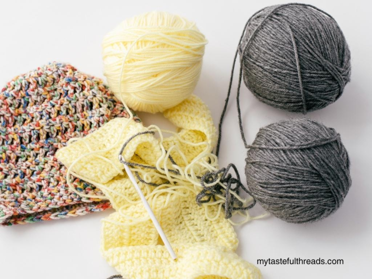Beginner crochet projects and yarn showing early crochet learning stages